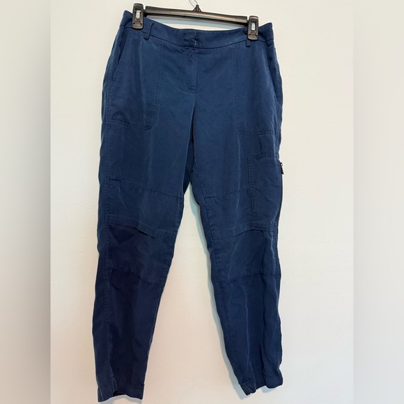 Akris Punto Size 6 Blue Cargo Pants Cropped with pockets Zipper up - Picture 1 of 6